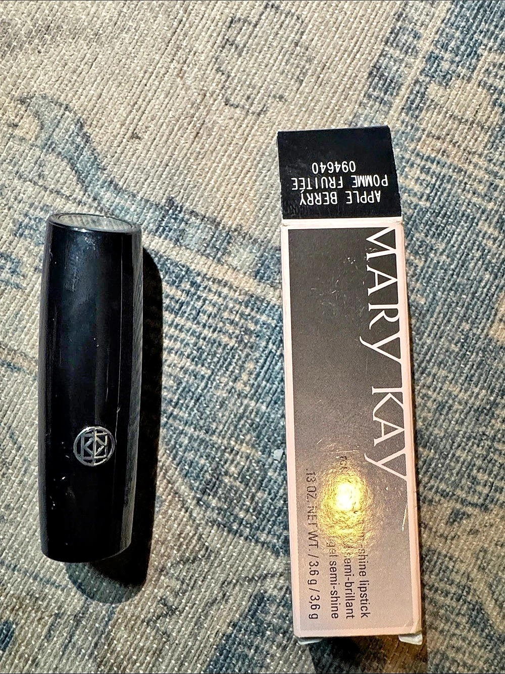 Mary Kay Apple Berry Lipstick Red NWT